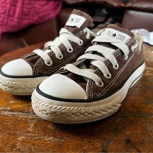 Brown kids converse